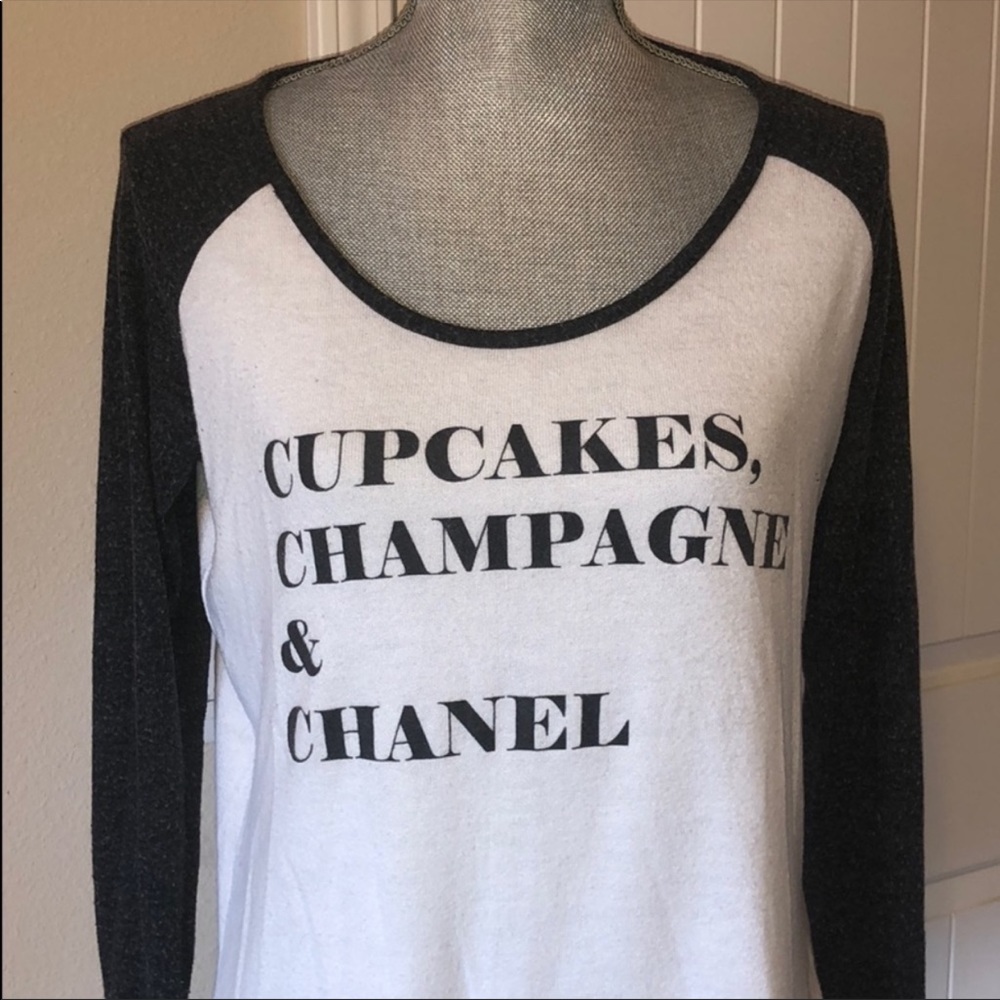 Saks super soft light sweater